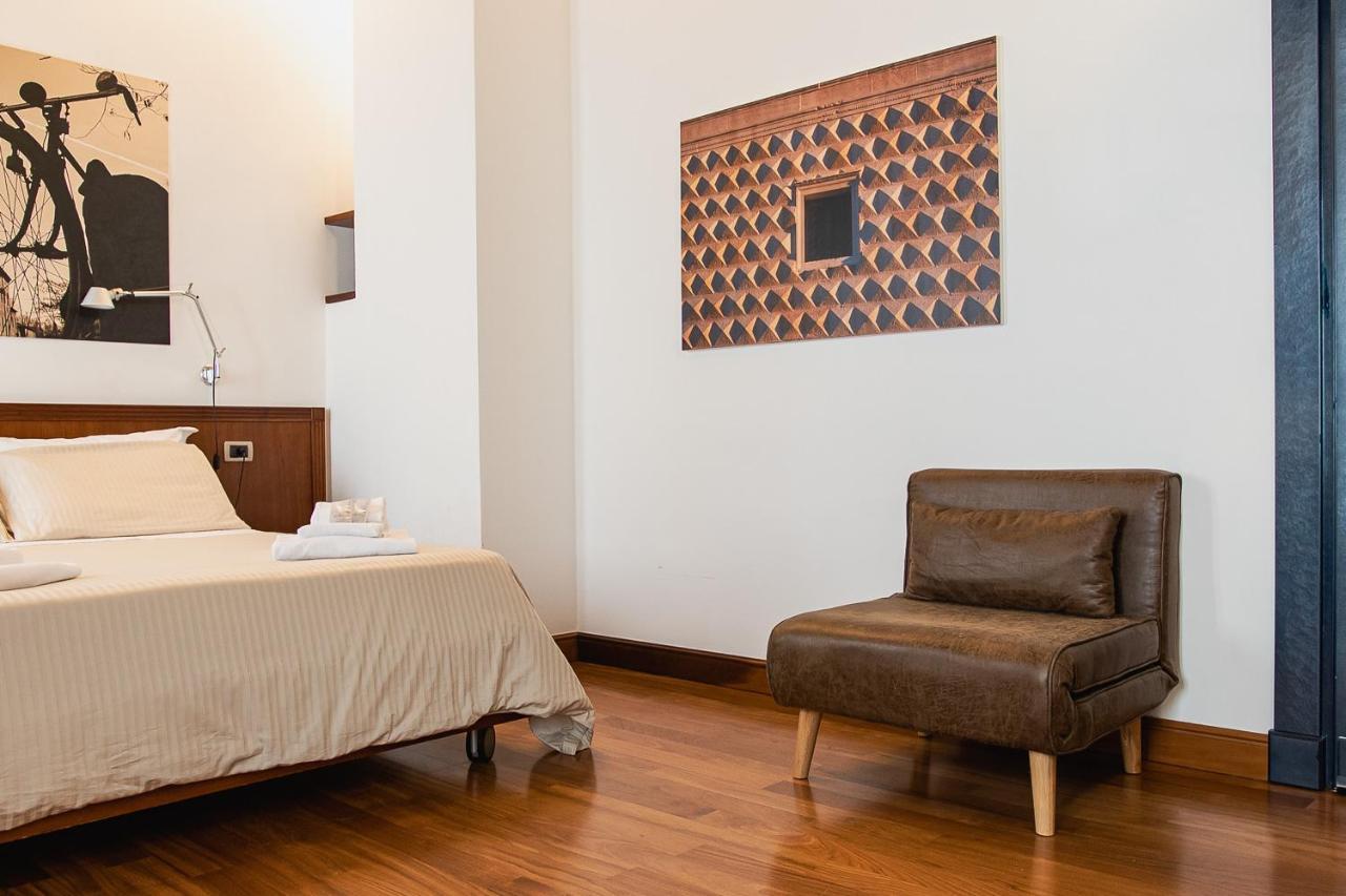 Boutique Rooms 3 0 Ferrara Esterno foto