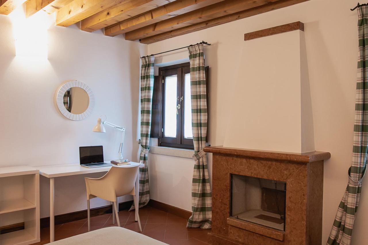 Boutique Rooms 3 0 Ferrara Esterno foto