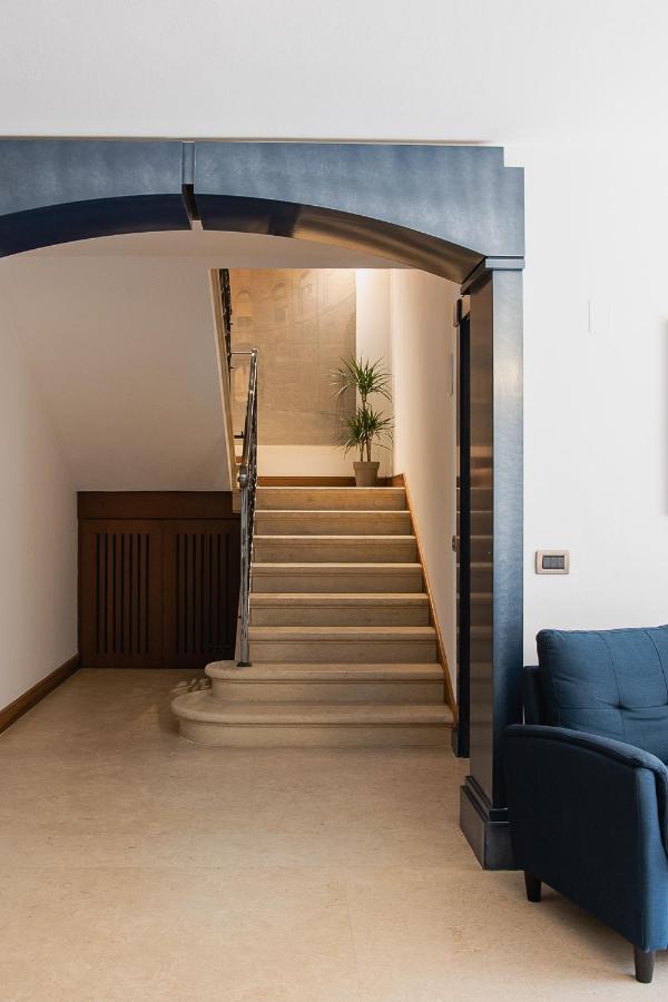 Boutique Rooms 3 0 Ferrara Esterno foto